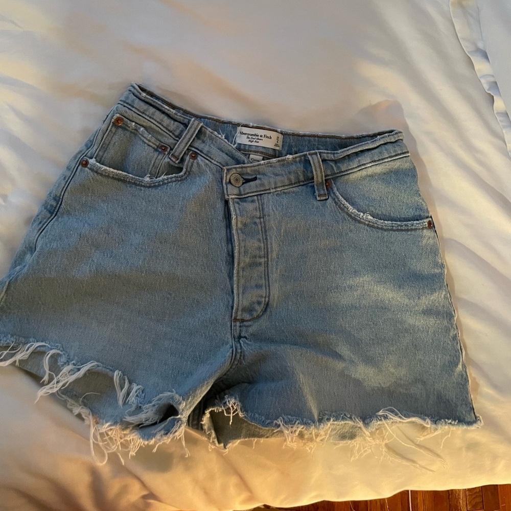 Abercrombie Curve Love Dad Shorts